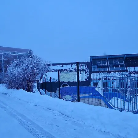T2 Pour 6 Pers Avec Terrasse Plein Sud Et Cuisine Equipee, Face Aux Pistes - Fr-1-165a-192 Enchastrayes